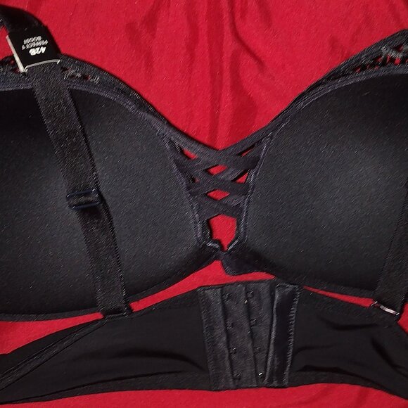 Bra - Picture 5 of 8